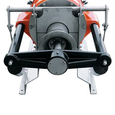 New screw press support